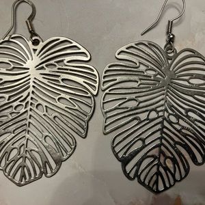 Fashionable Silver Monstera Leaves Earrings